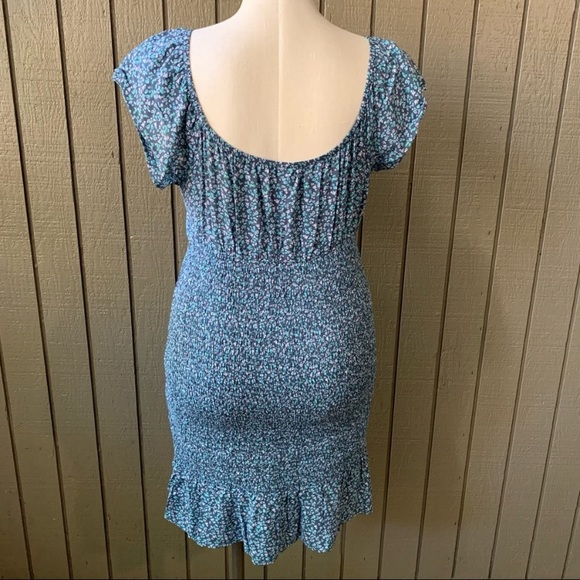 Wide Fable NWT Blue Floral Smocked Dress Size XXL - Picture 7 of 12